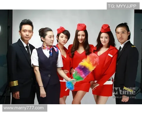 山东足球明星携手空姐共谱爱情篇章幸福生活引关注